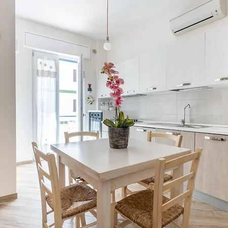 Casa Martina Bright Apartment *